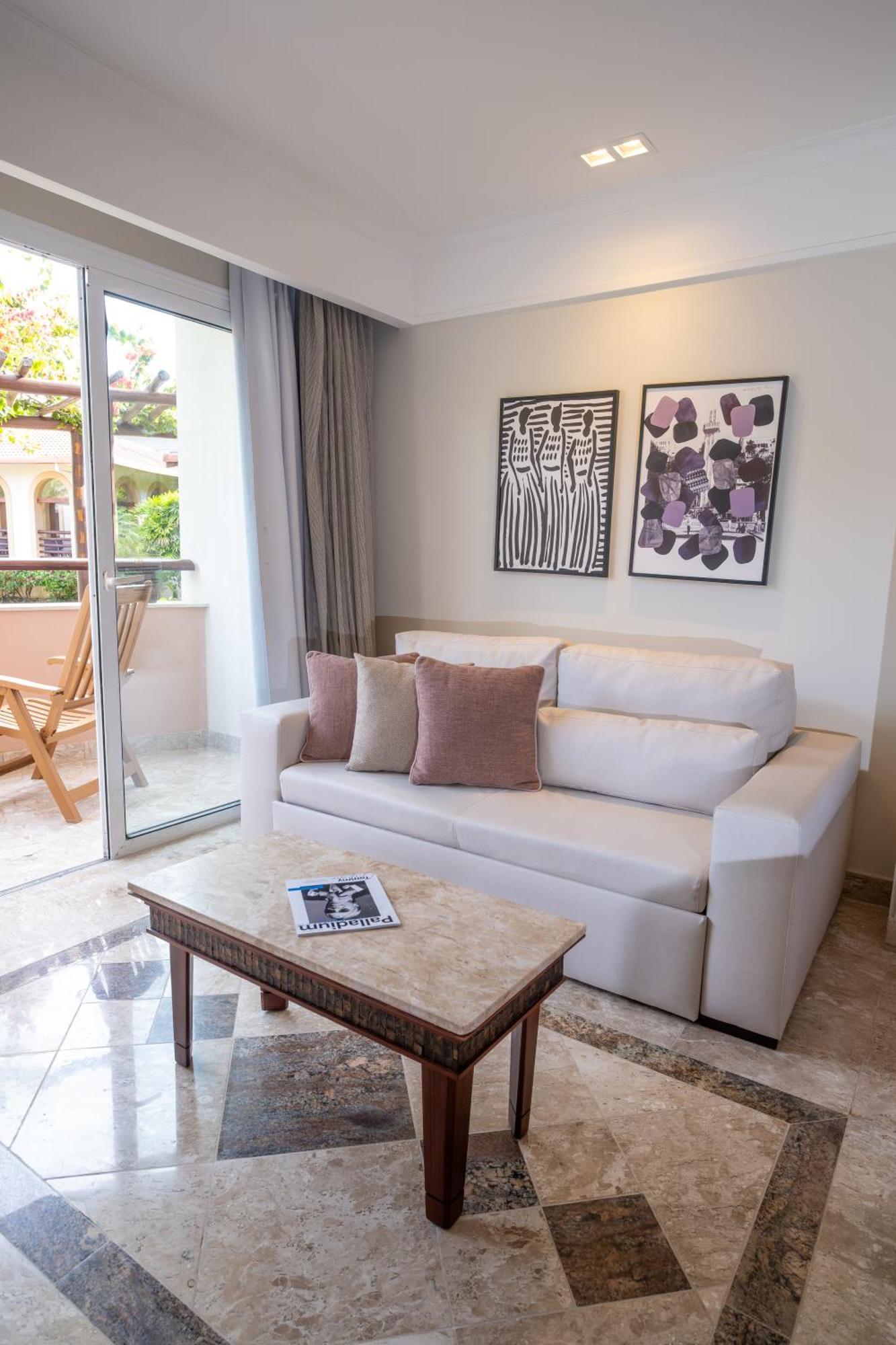 The Signature Level At Grand Palladium Imbassai Resort & Spa Exterior photo